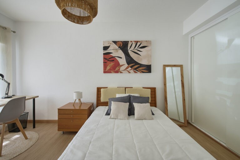 Telheiras 8# - Room 2