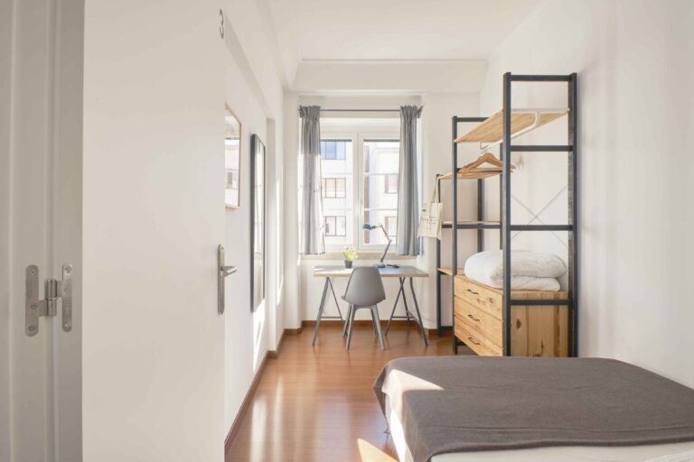 imovel indep lisboa portugal