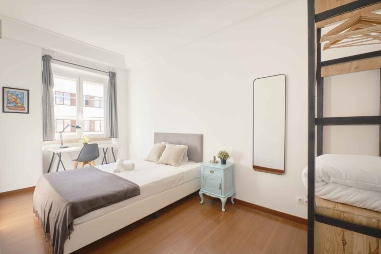 imovel indep lisboa portugal