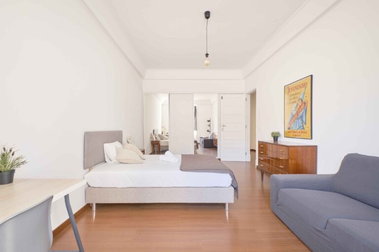 imovel indep lisboa portugal