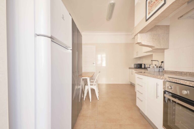 imovel indep lisboa portugal