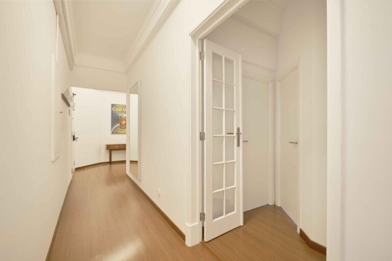 imovel indep lisboa portugal