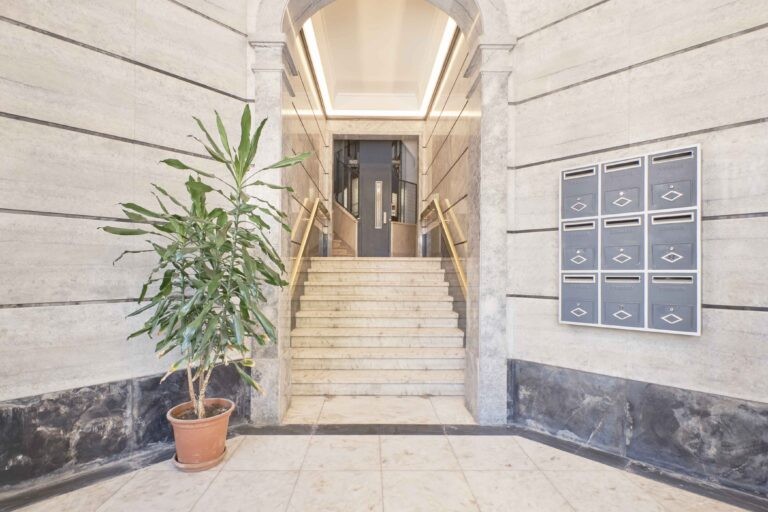 imovel indep lisboa portugal