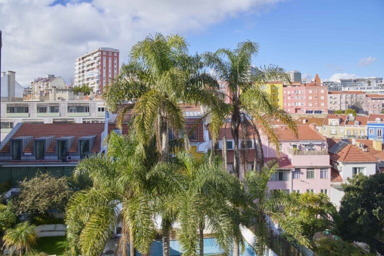 imovel indep lisboa portugal