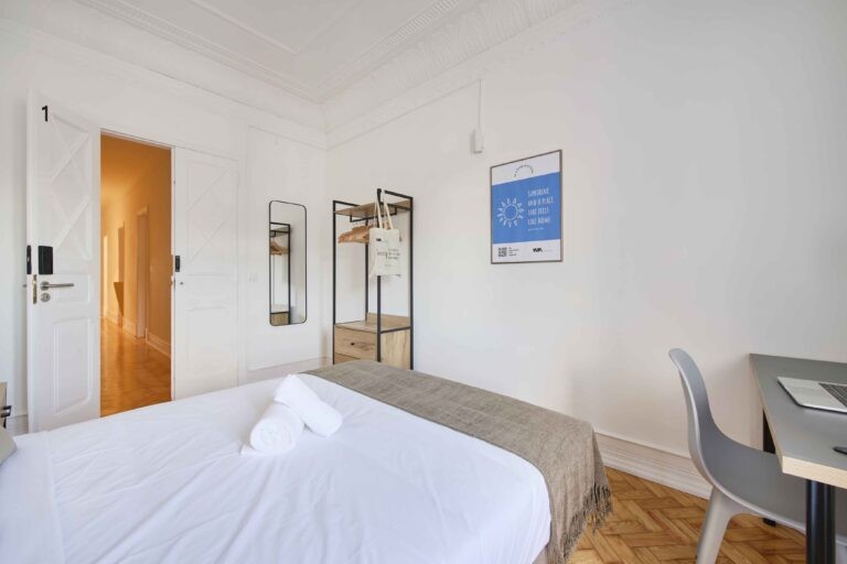 imovel indep lisboa portugal