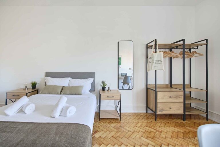 imovel indep lisboa portugal