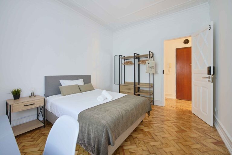 imovel indep lisboa portugal