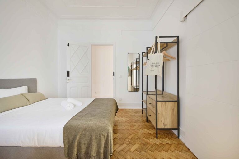 imovel indep lisboa portugal