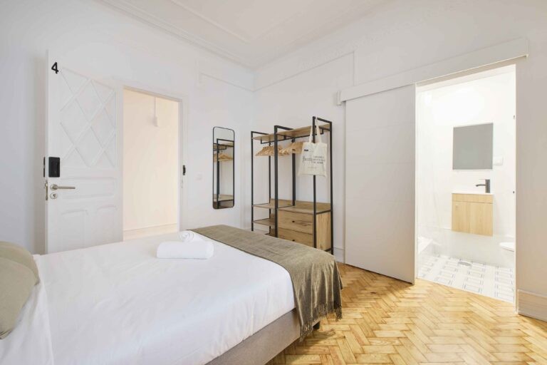 imovel indep lisboa portugal