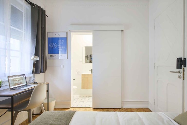 imovel indep lisboa portugal