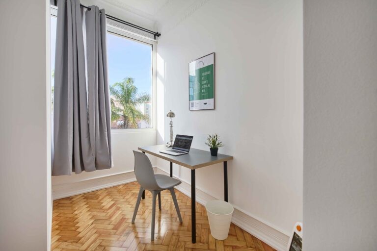 imovel indep lisboa portugal