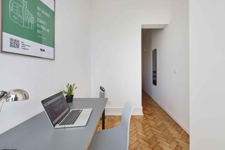 imovel indep lisboa portugal