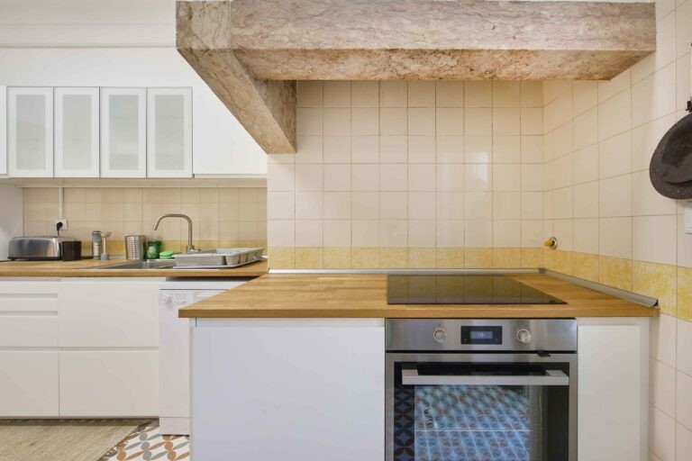 imovel indep lisboa portugal