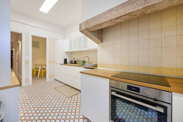 imovel indep lisboa portugal