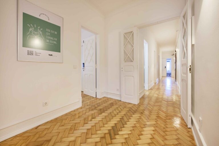 imovel indep lisboa portugal